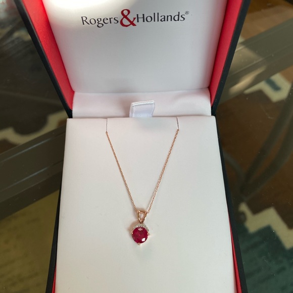 10k Rose gold 🌹 Red Ruby necklace - Picture 7 of 13
